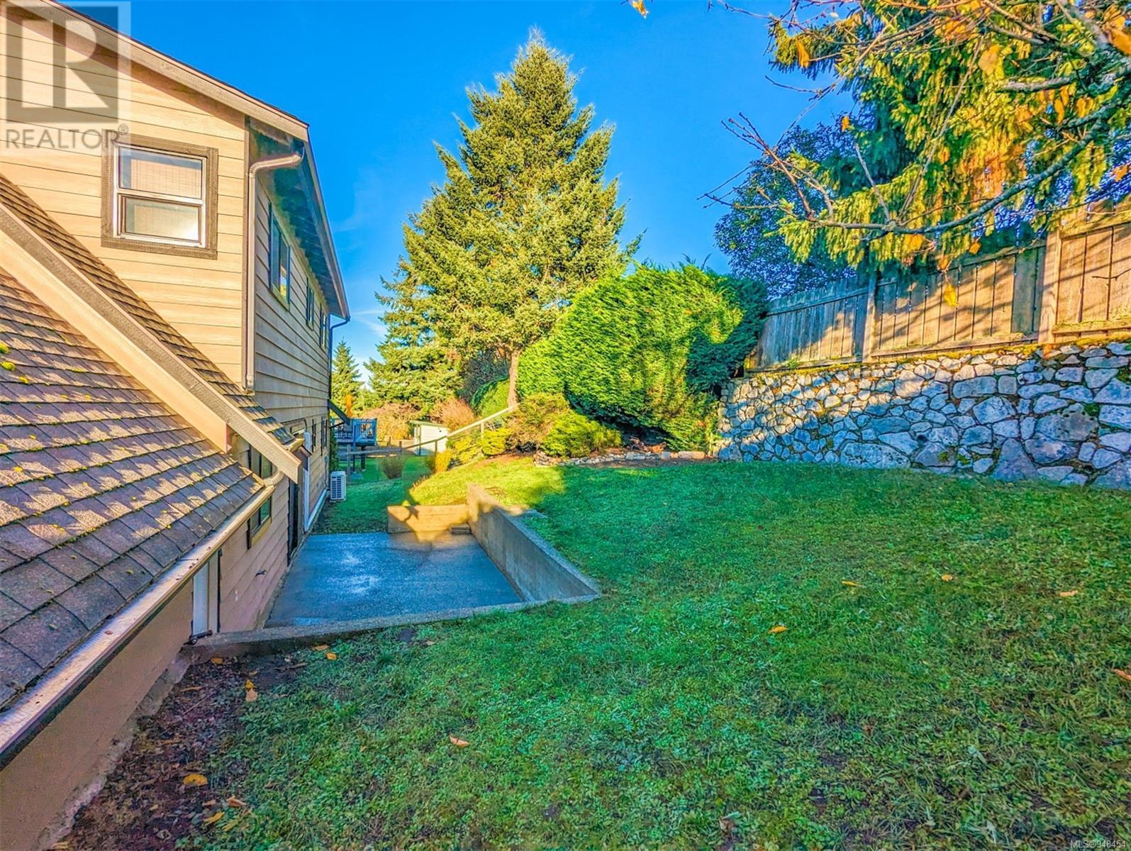 3239 Jacklin Rd