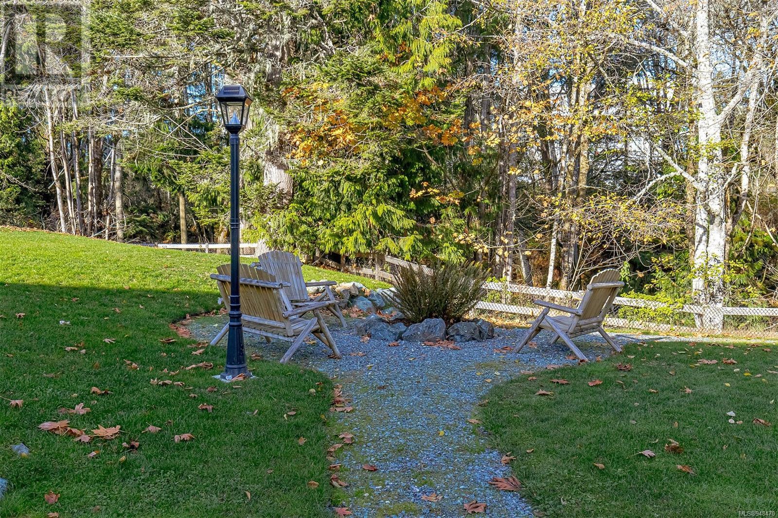 116 2117 Charters Rd, #116
