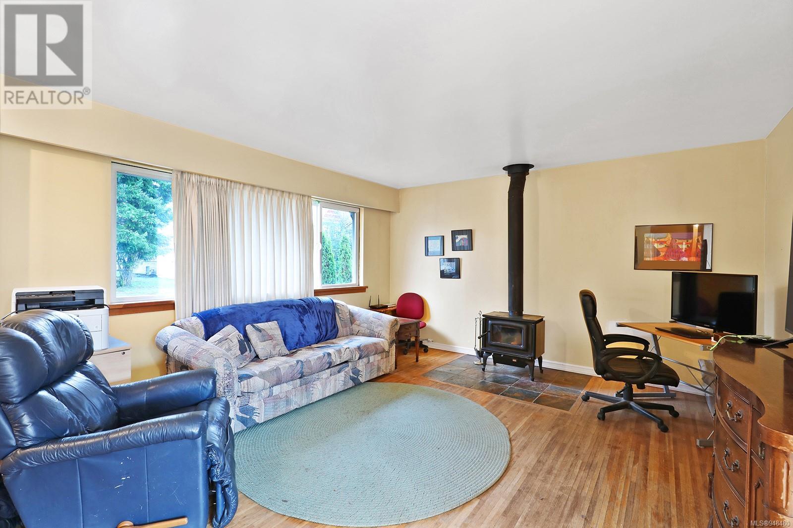 2717 Maryport Ave