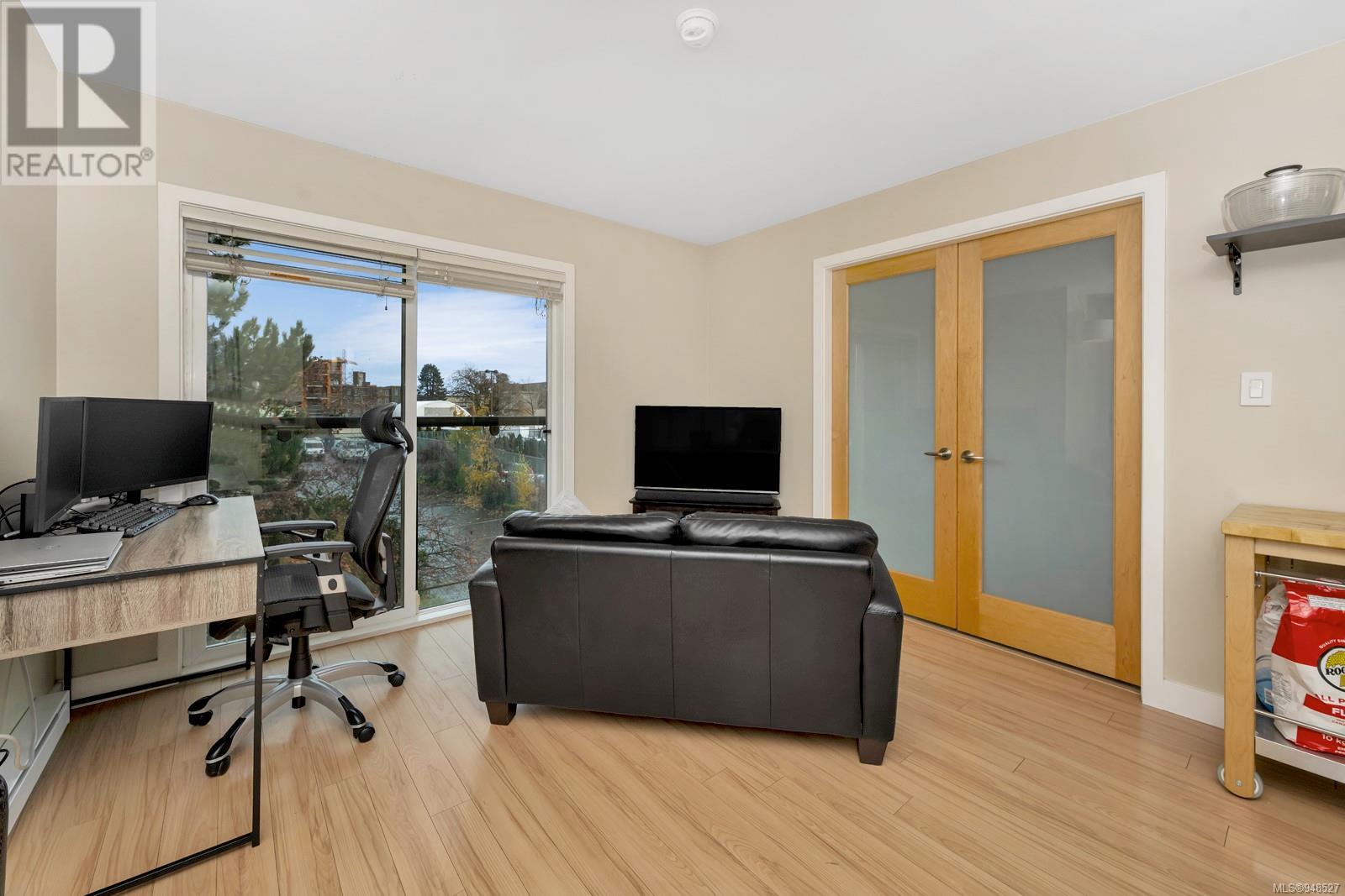 408 356 Gorge Rd E, #408