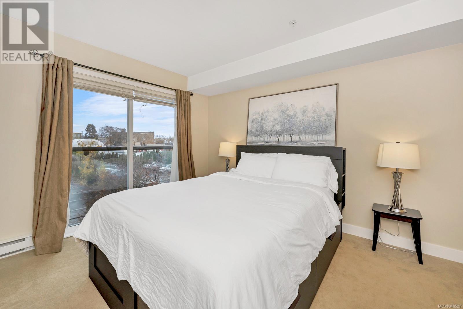 408 356 Gorge Rd E, #408