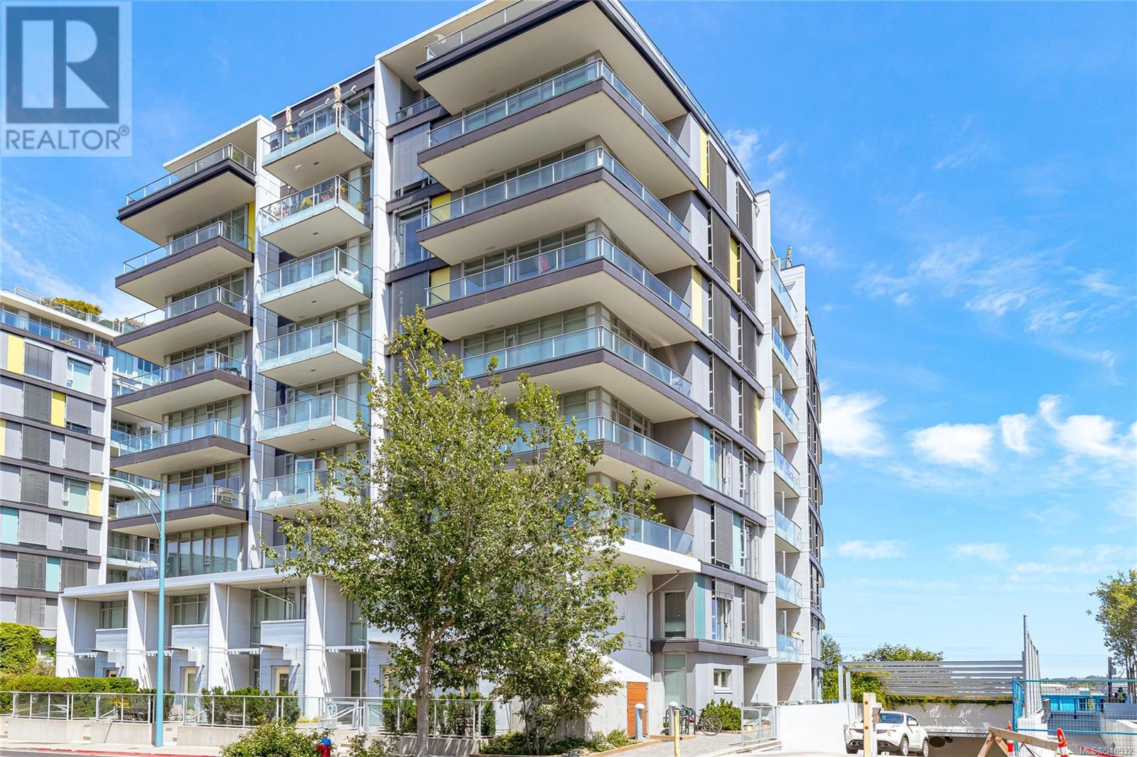 205 373 Tyee Rd, #205