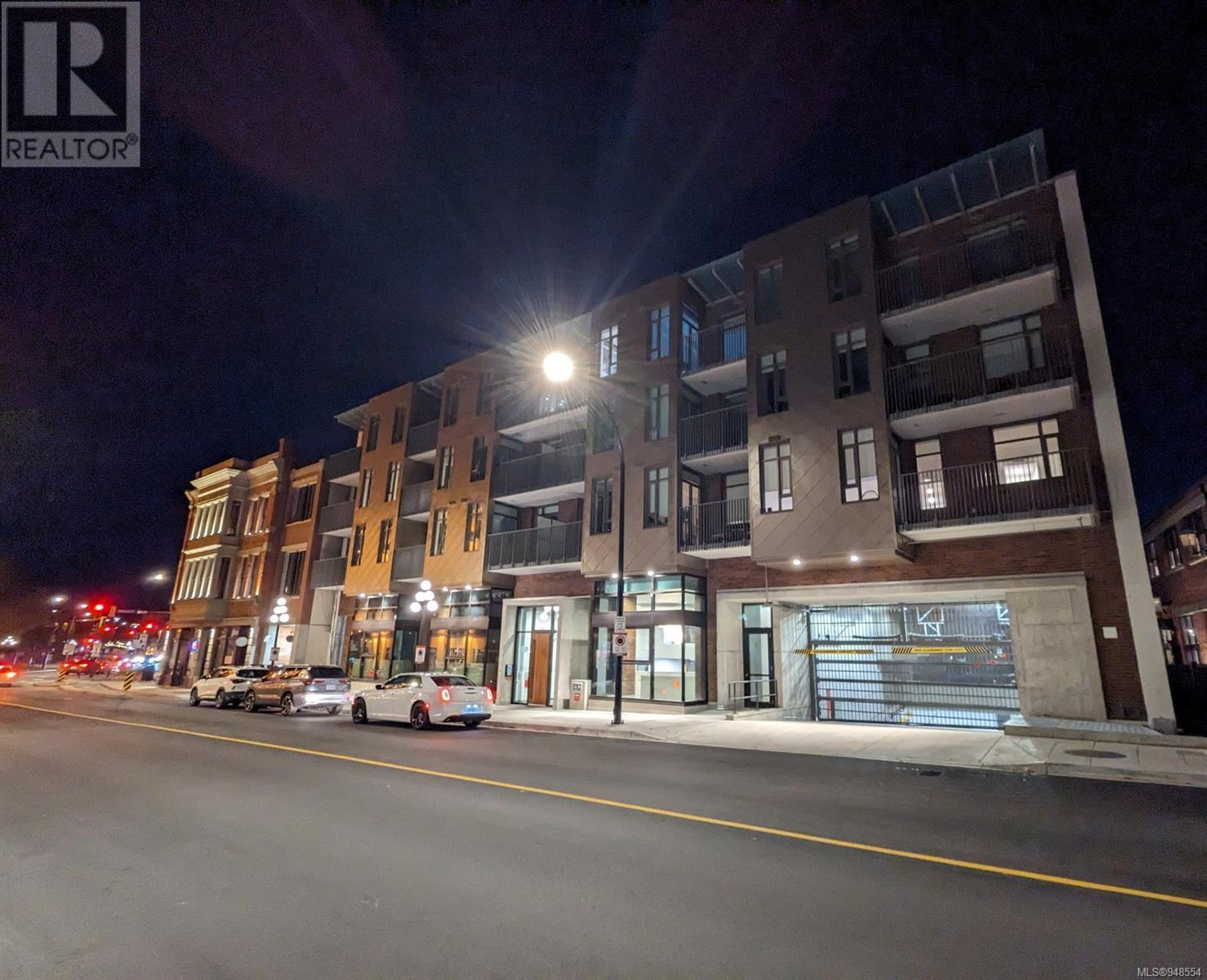 820 1628 Store St, #820
