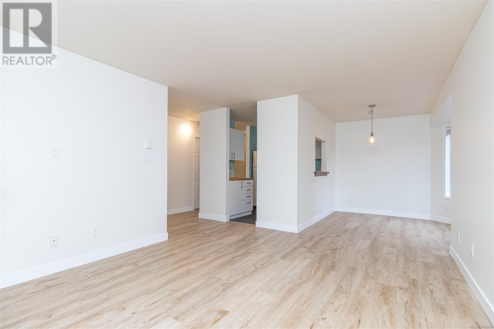 103 1039 Caledonia Ave, #103