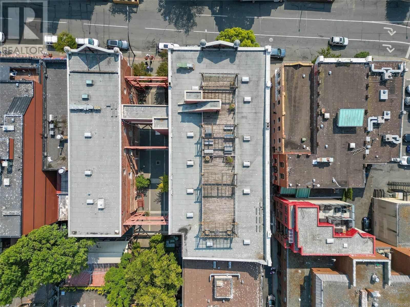 301 524 Yates St, #301