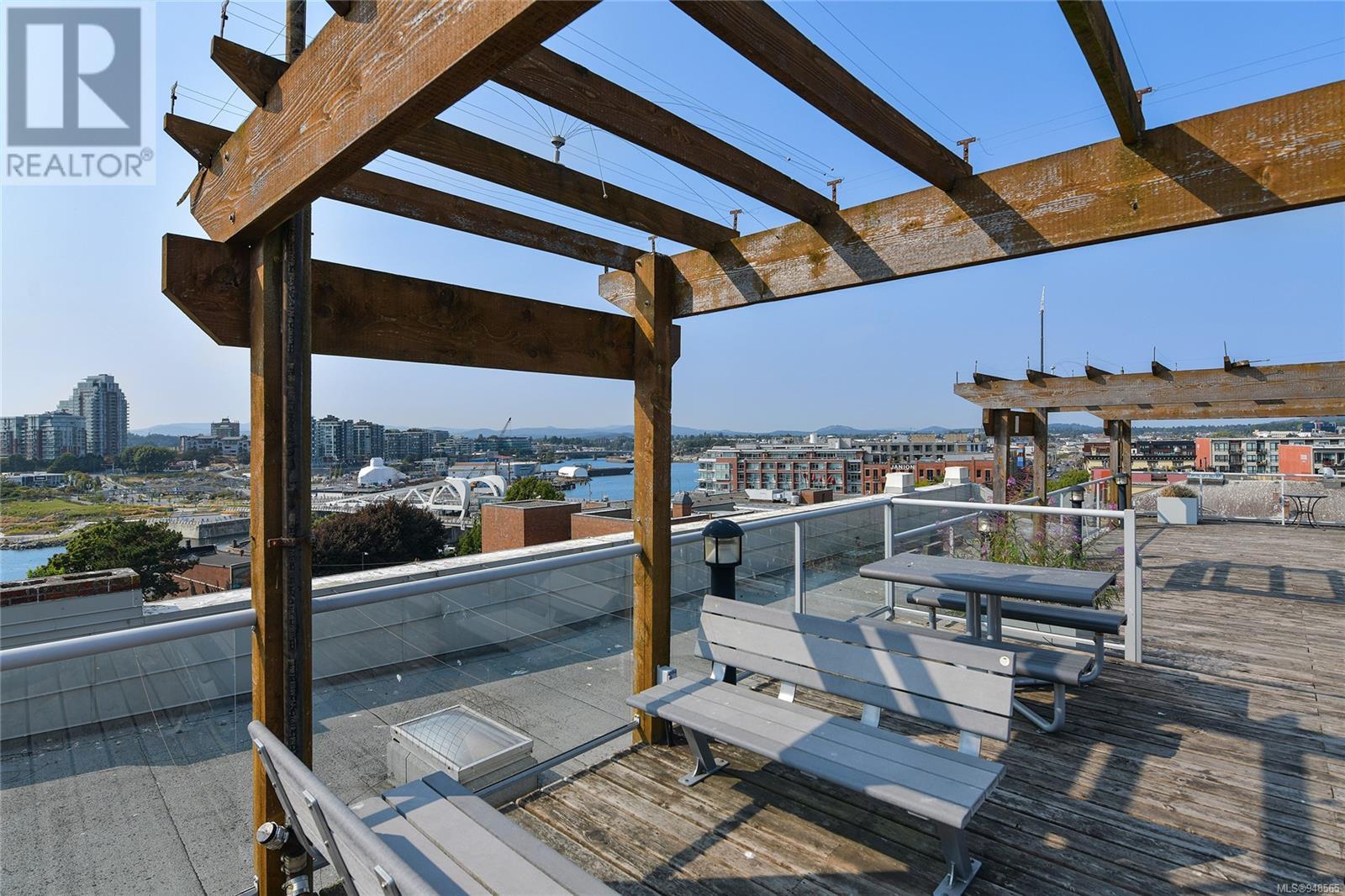 301 524 Yates St, #301