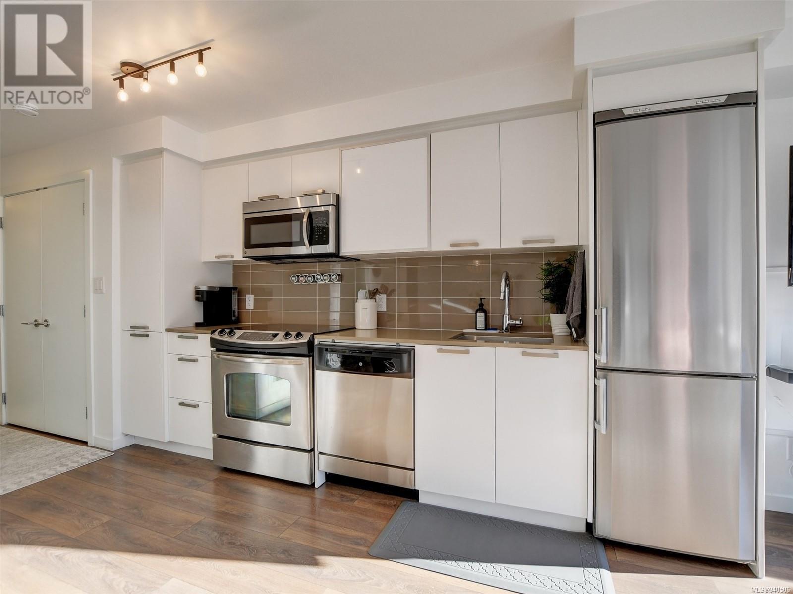 316 517 Fisgard St, #316