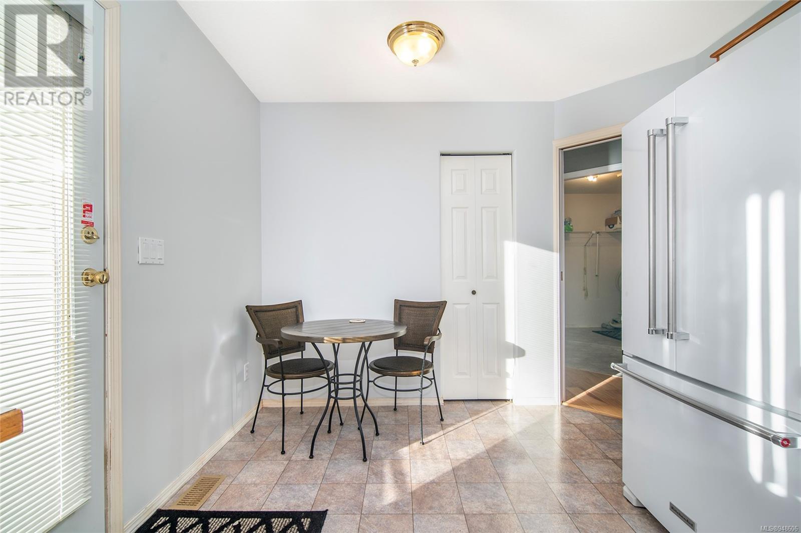 661 Alexander Dr