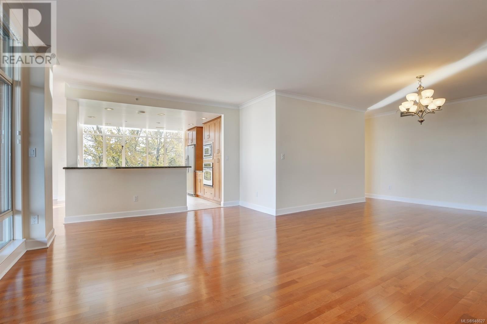517 21 Dallas Rd, #517