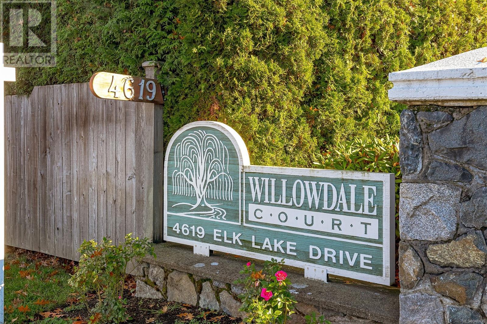 11 4619 Elk Lake Dr, #11