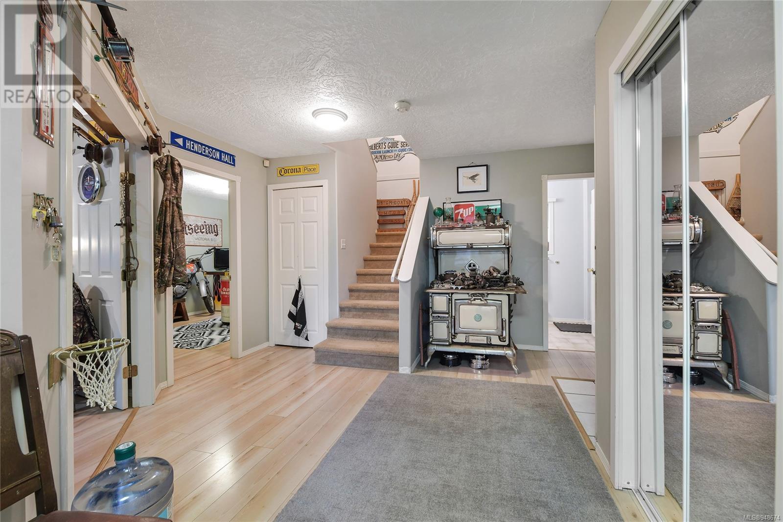 1531 WINSLOW Dr
