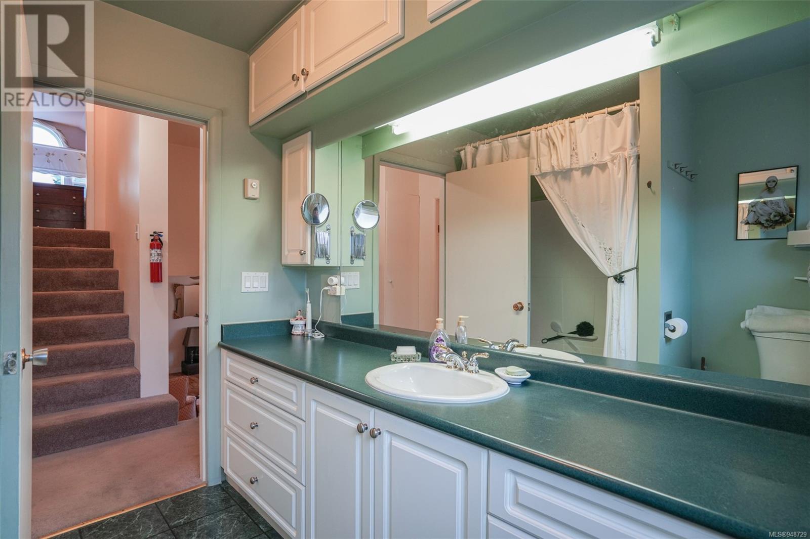 2320 Old Nanaimo Hwy