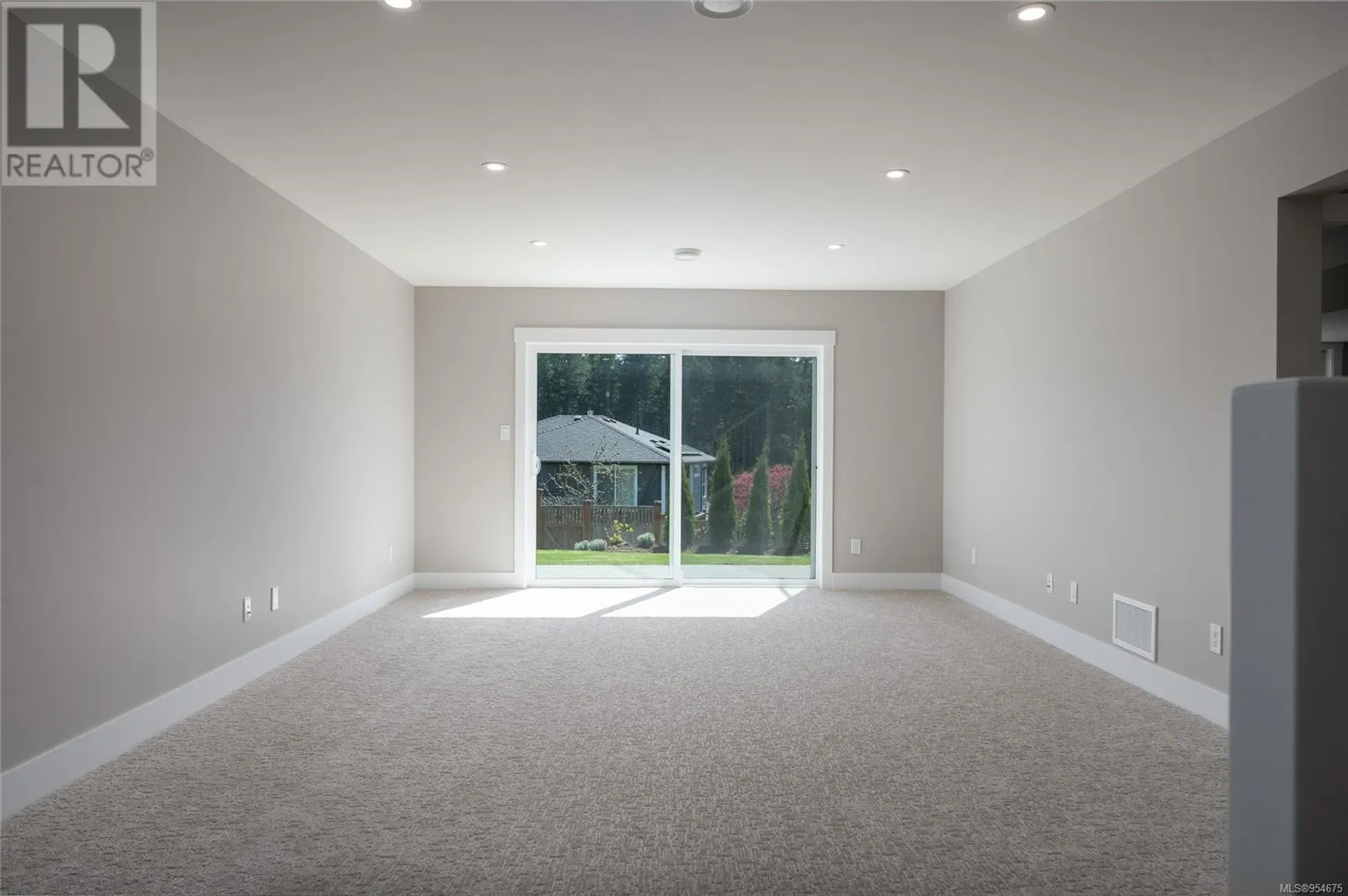 35 626 Farrell Rd