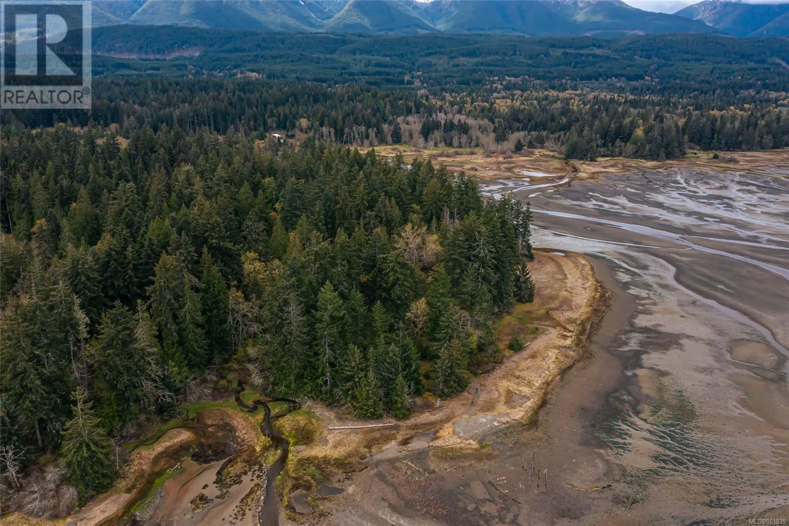 Lot 13 Island Hwy W