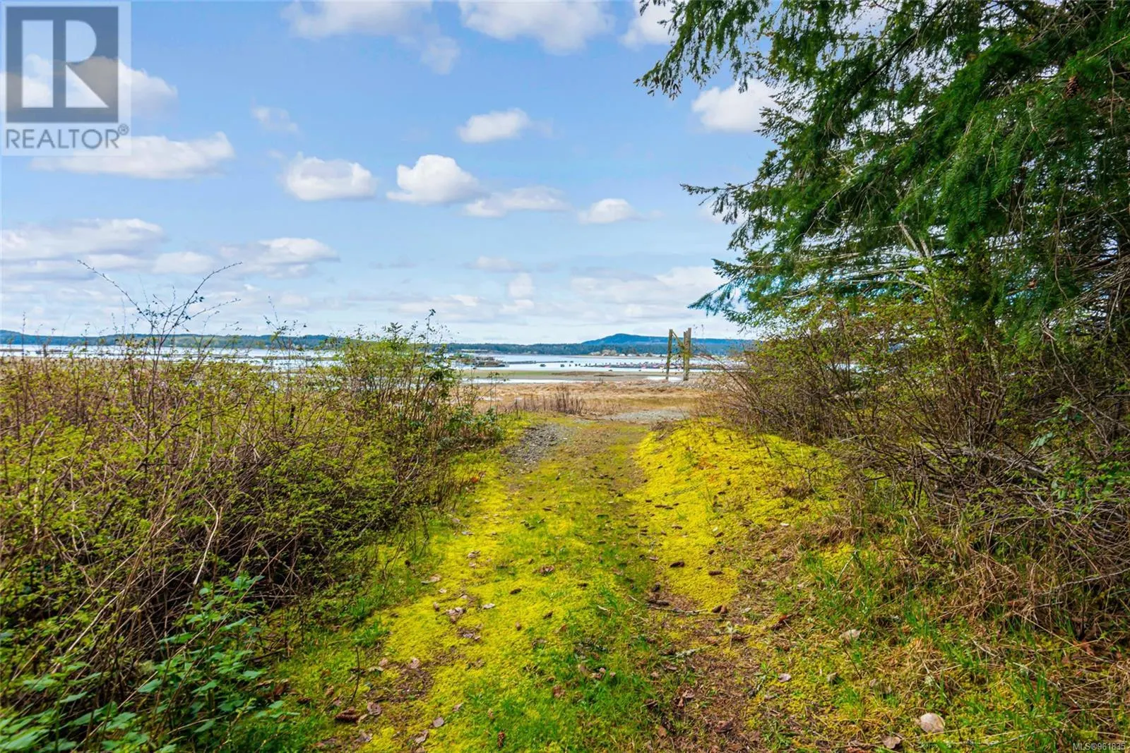 Lot 13 Island Hwy W