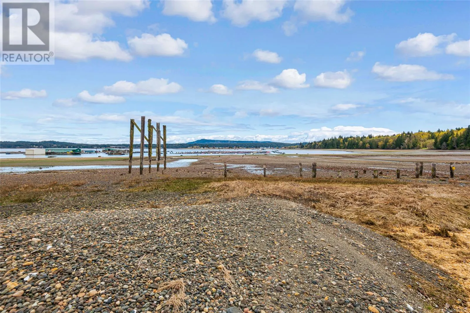 Lot 13 Island Hwy W