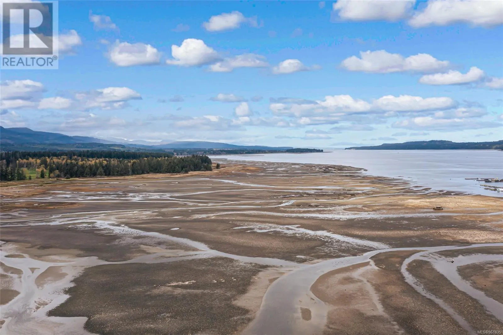 Lot 13 Island Hwy W