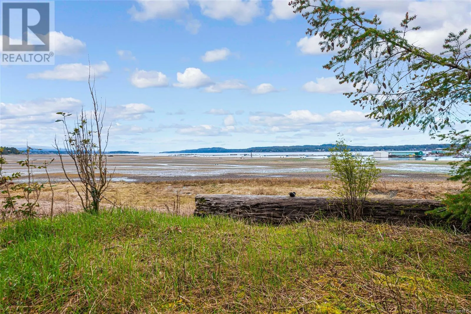 Lot 13 Island Hwy W