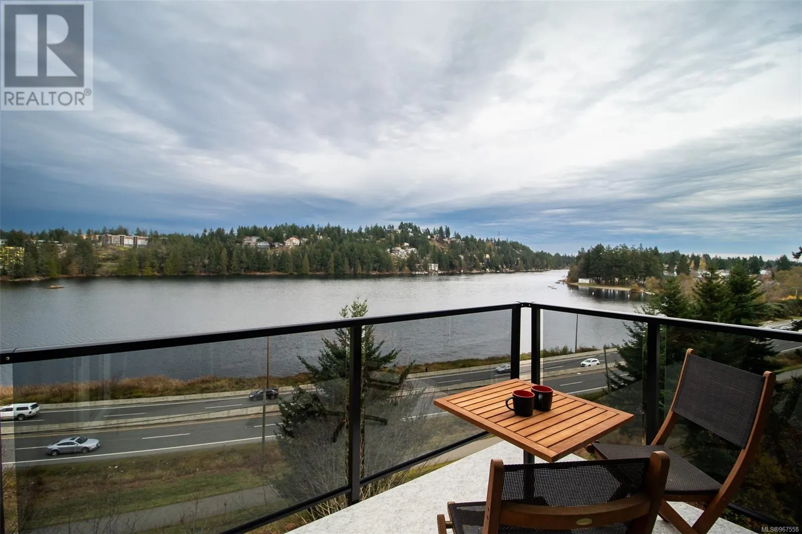 205 4474 Wellington Rd