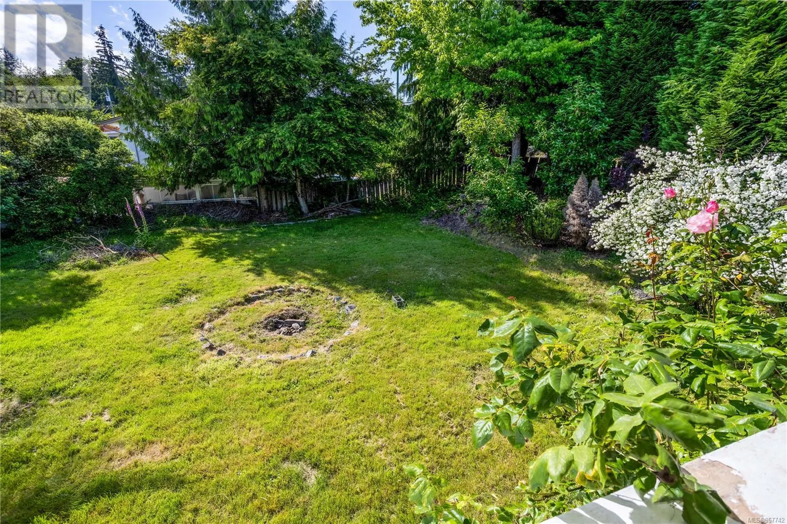947 Townsite Rd