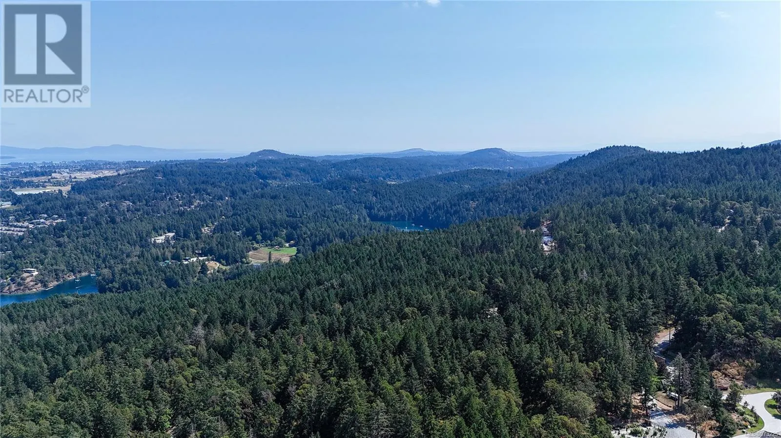 Lot 2 & 4 Willis Point Rd