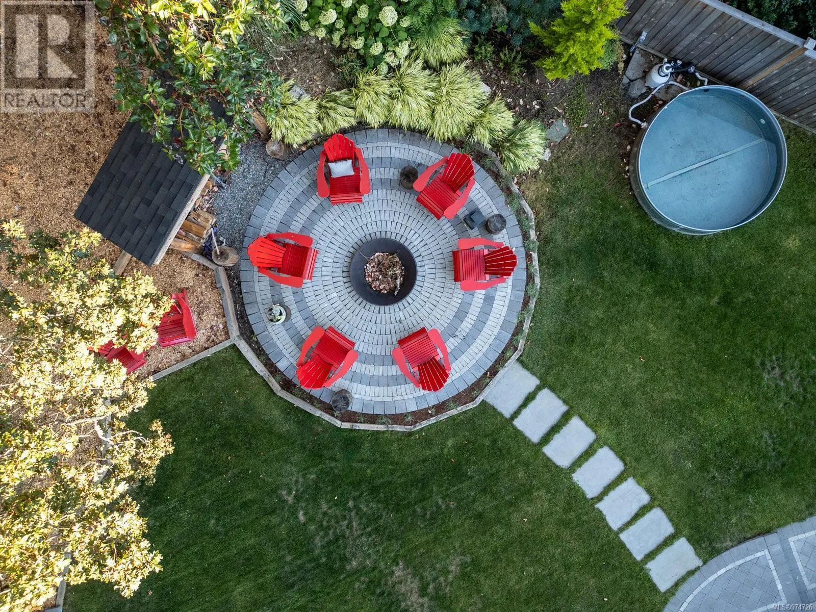 585 Downey Rd