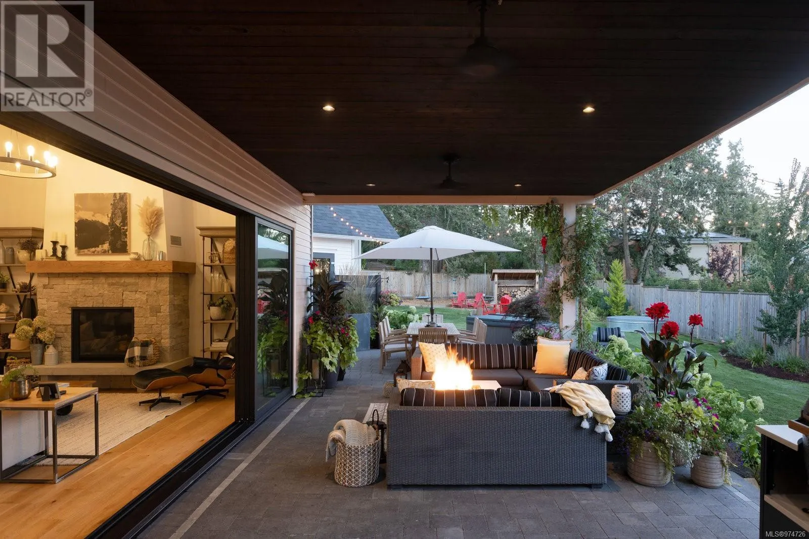 585 Downey Rd