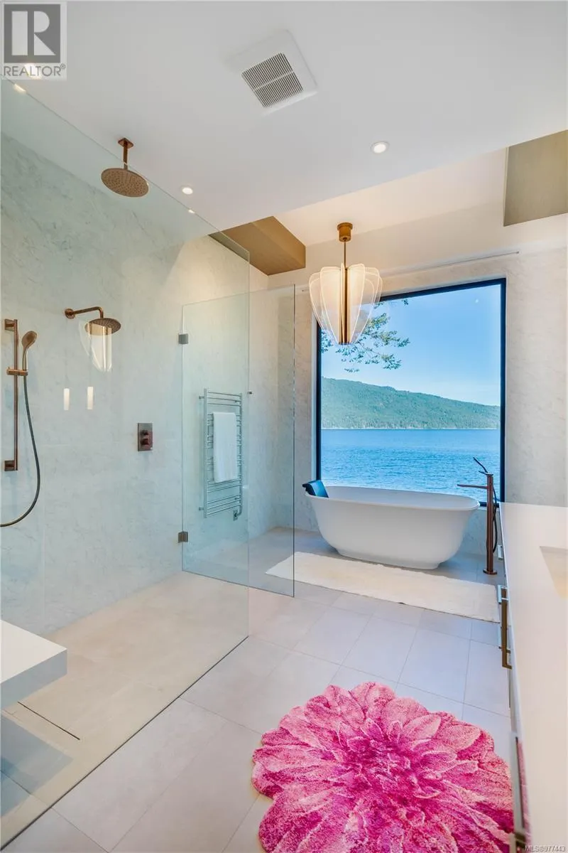 848 Lands End Rd