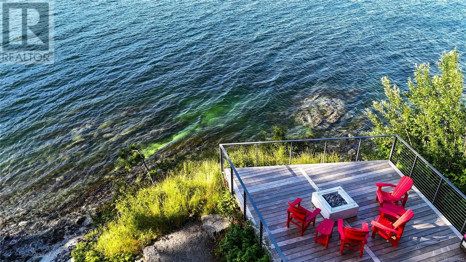 848 Lands End Rd