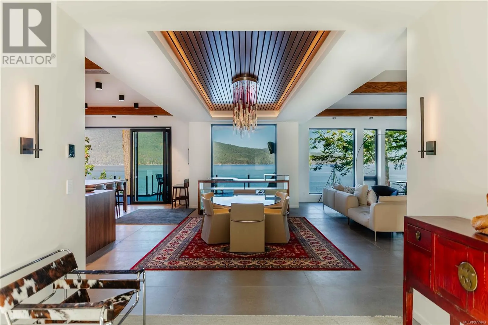 848 Lands End Rd