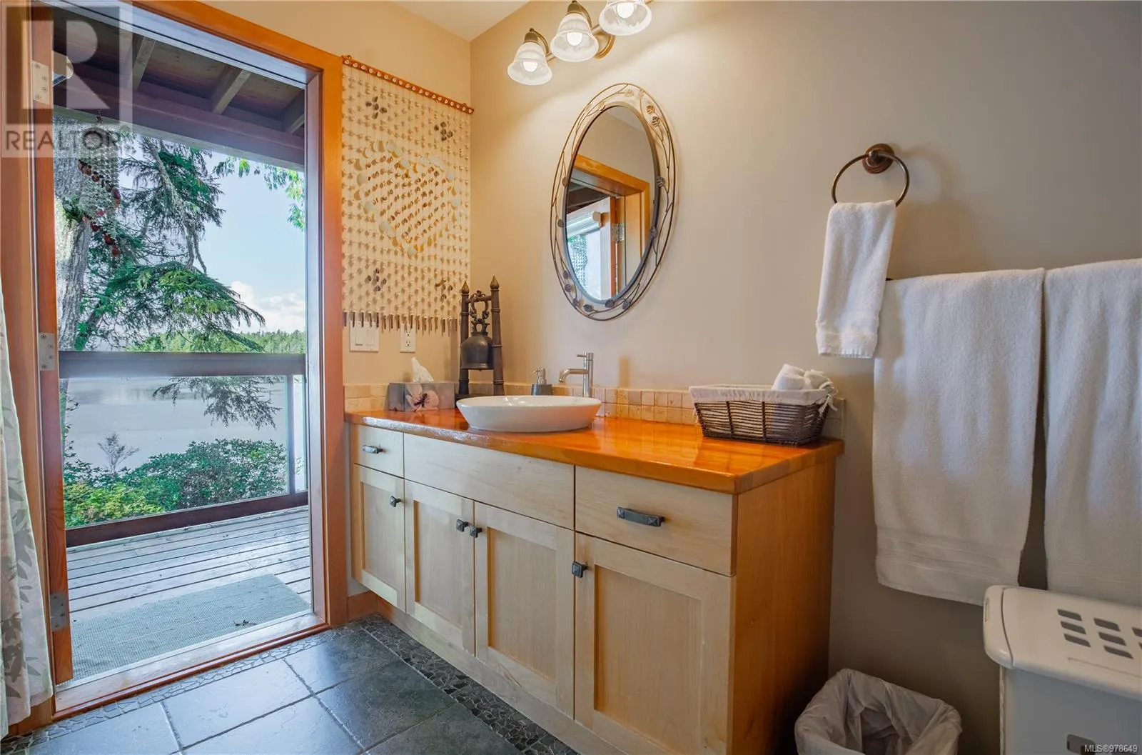 1027 Jensens Bay Rd