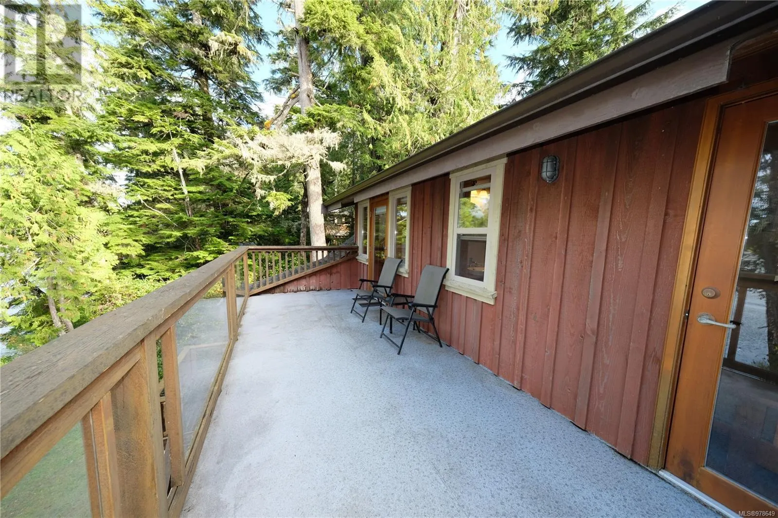 1027 Jensens Bay Rd