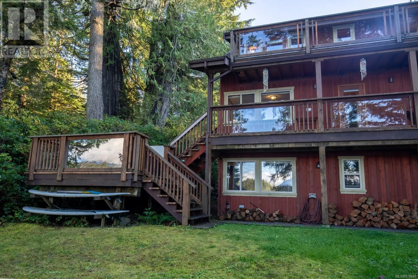 1027 Jensens Bay Rd