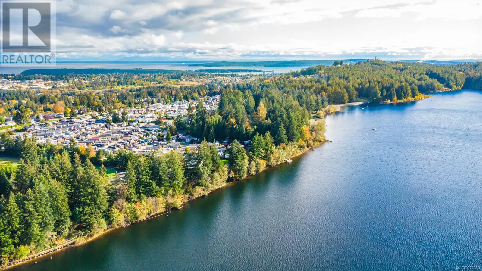1100 WOSS LAKE Dr