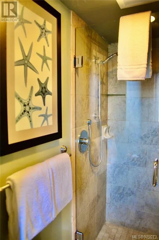 224 (B-1) 1175 Resort Dr