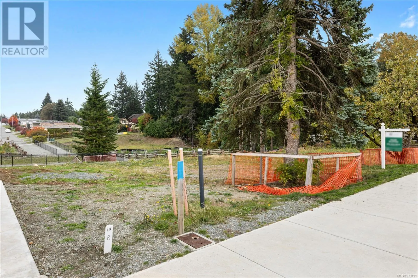 2496 Rosstown Rd