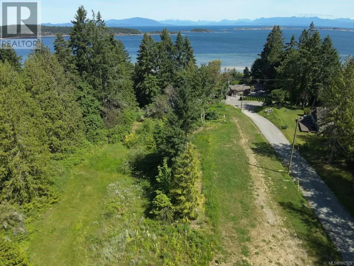 Lot B 7713 Lantzville Rd