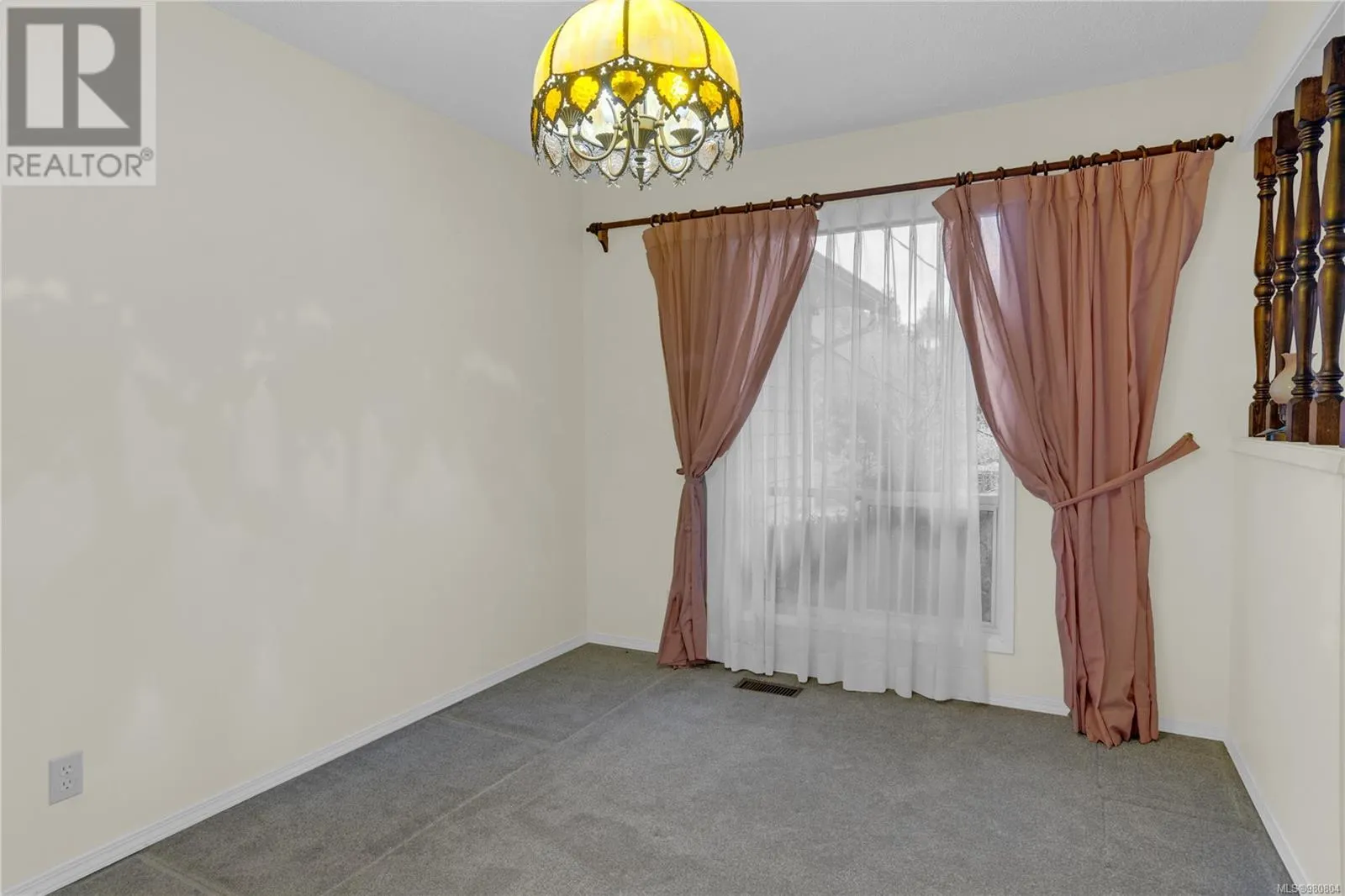 6513 Phantom Rd