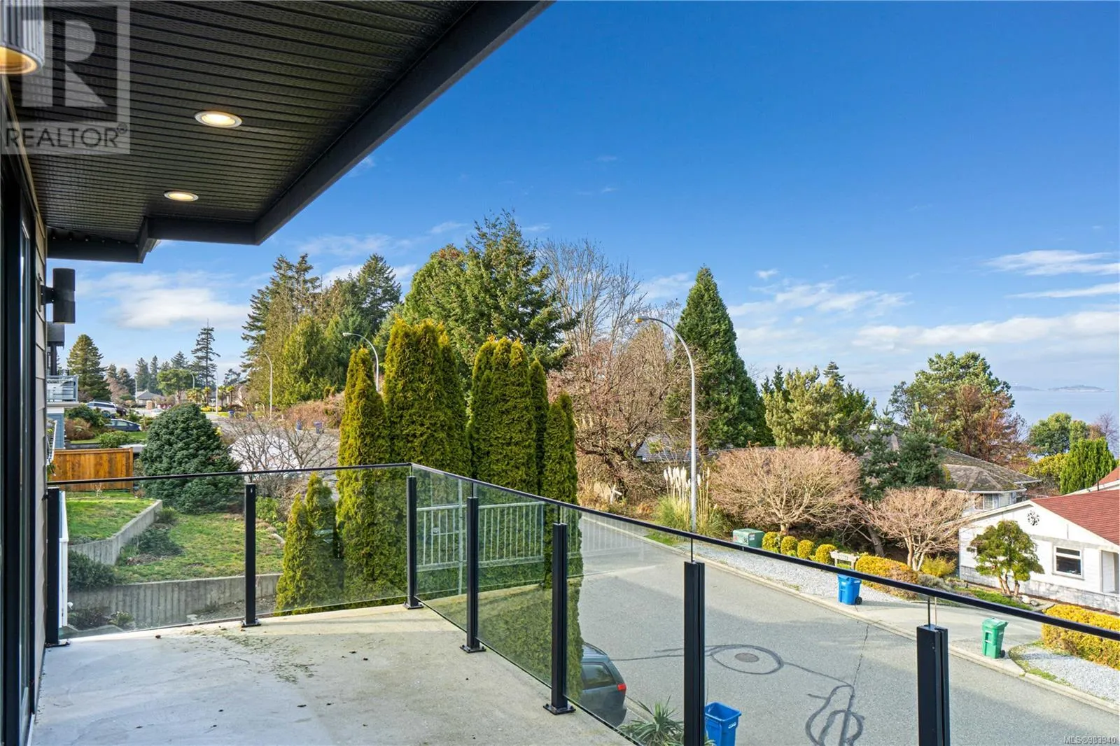 6259 Icarus Dr