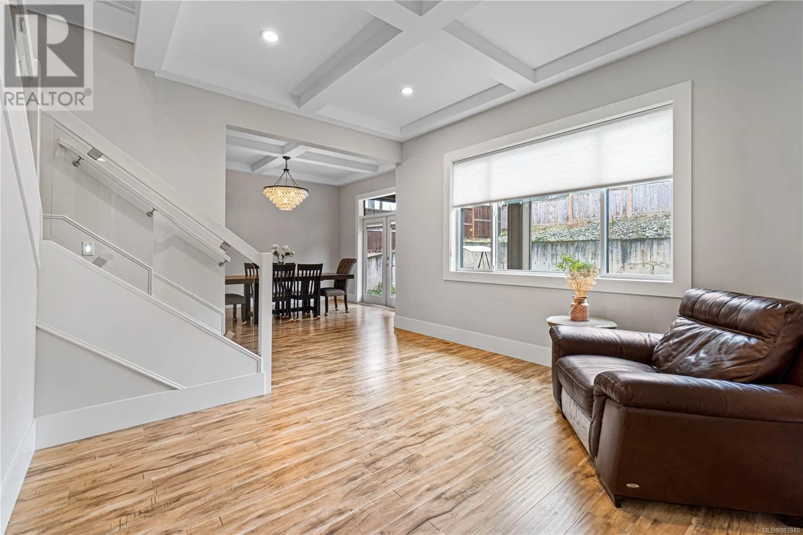 6259 Icarus Dr