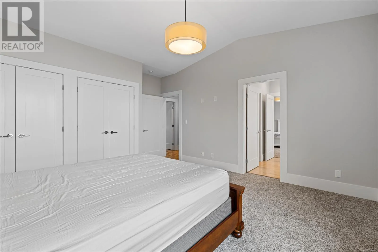 6259 Icarus Dr