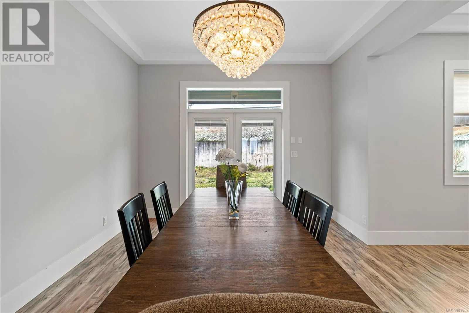 6259 Icarus Dr