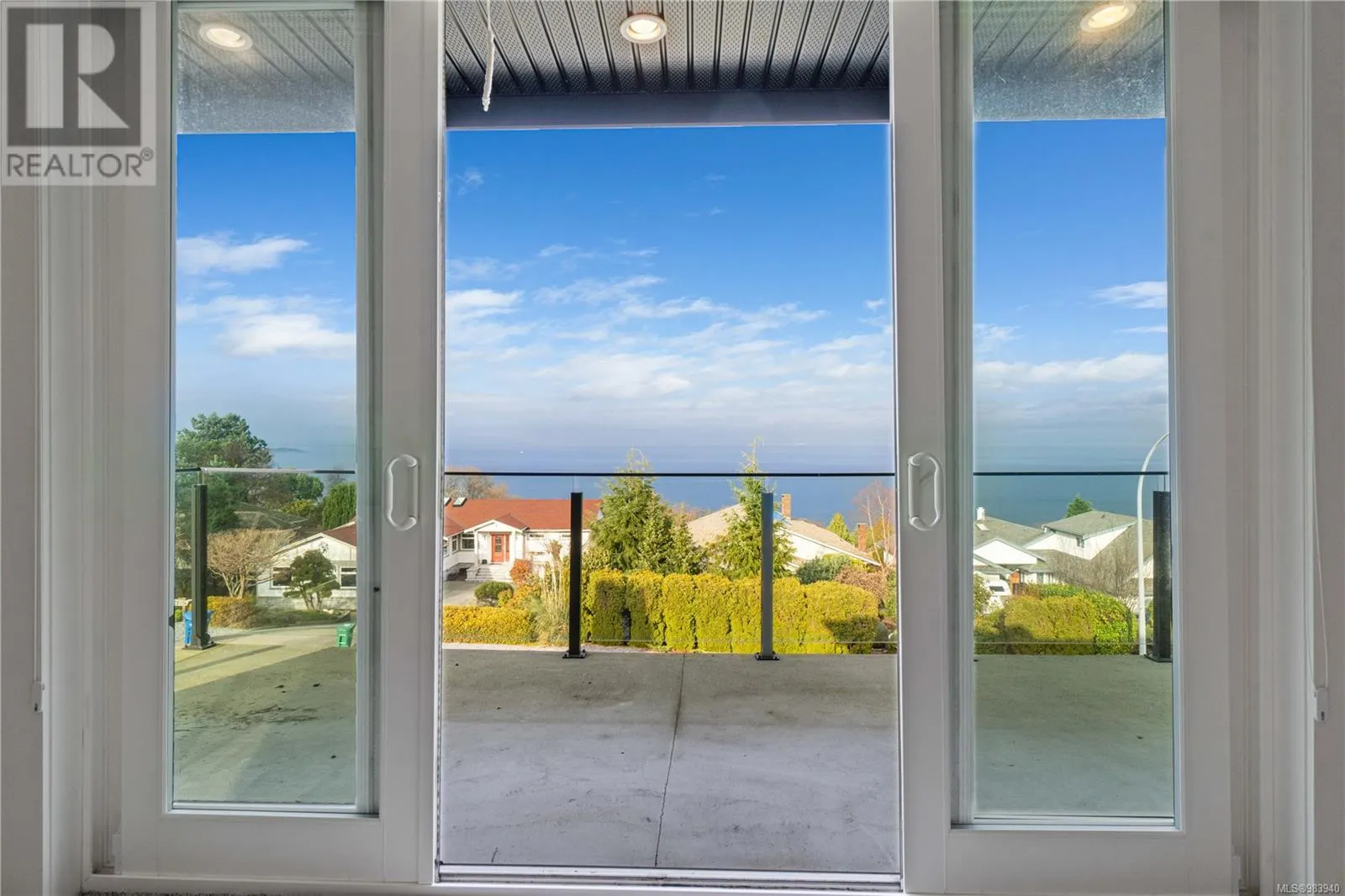 6259 Icarus Dr