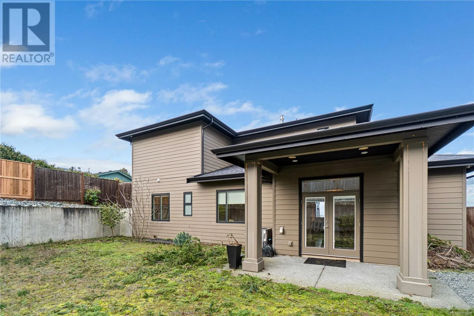 6259 Icarus Dr
