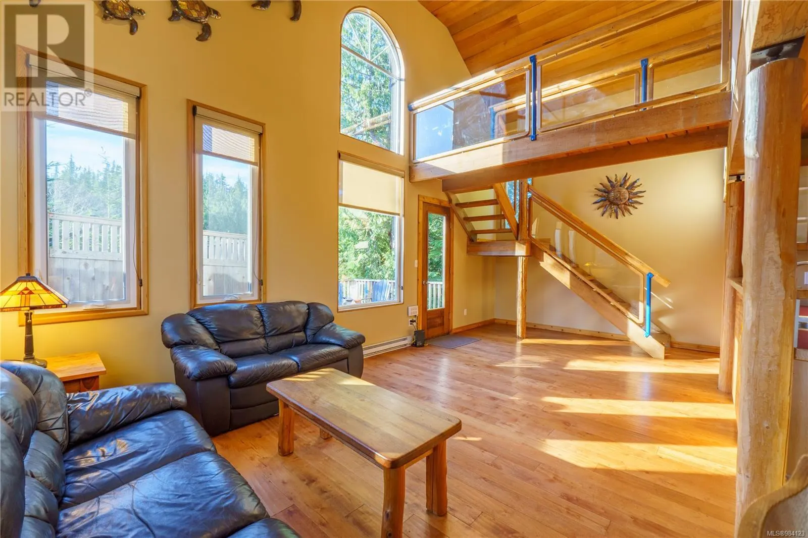316 Leighton Way