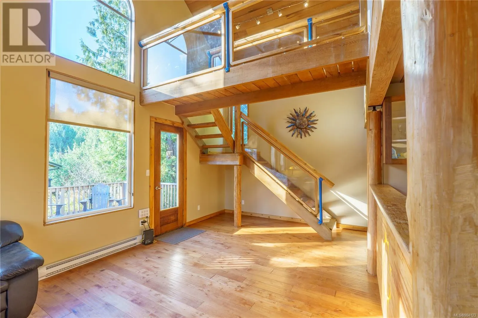 316 Leighton Way