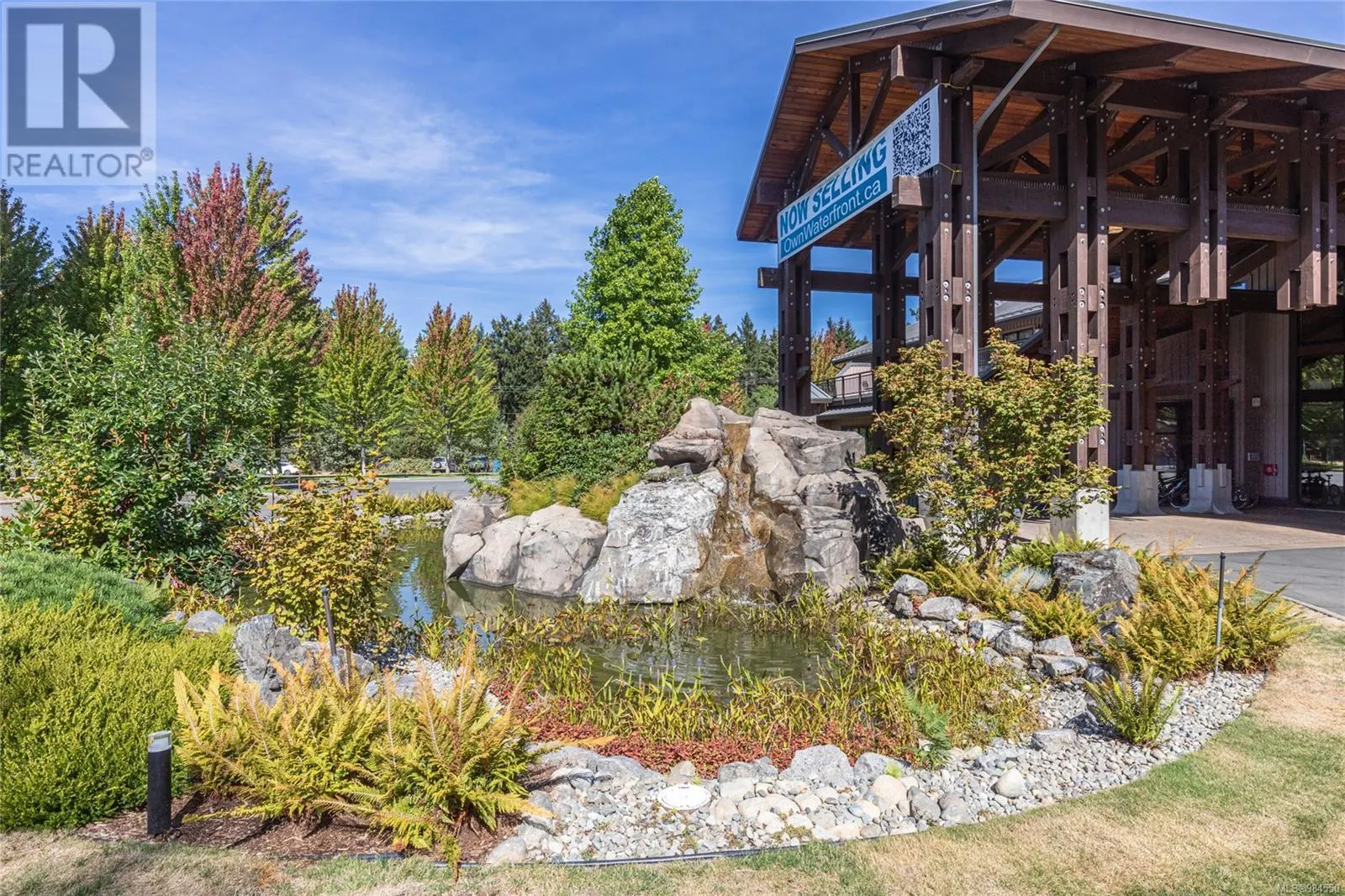 3 1175 Resort Dr