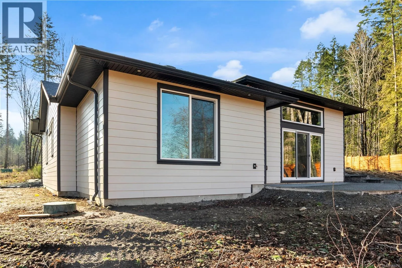 115 Bald Eagle Cres