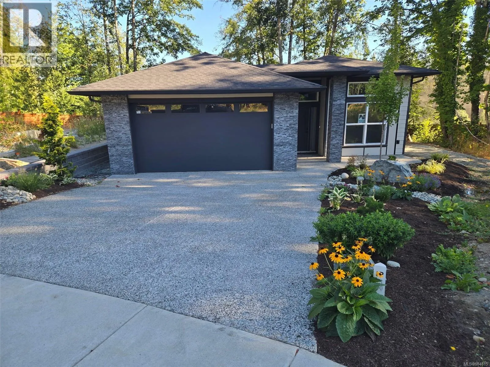 115 Bald Eagle Cres