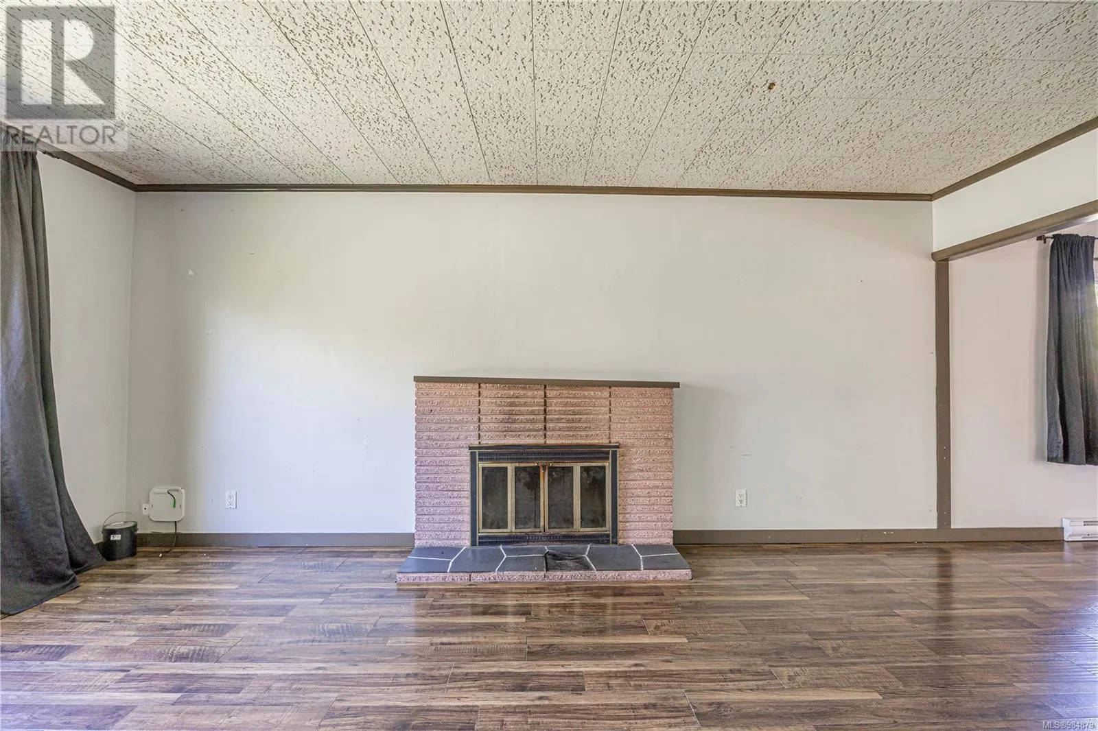 1019/1023 Dufferin Cres